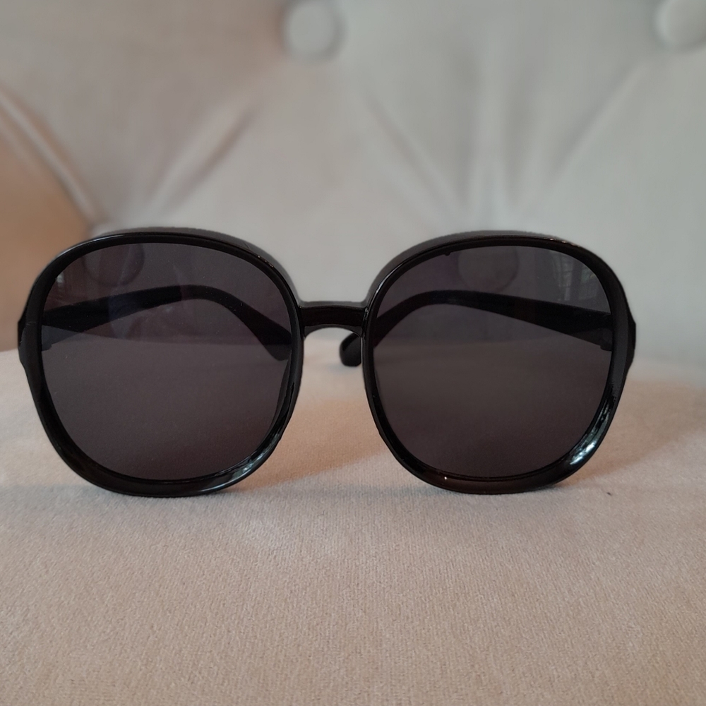 Jackie O Black Sunglasses
